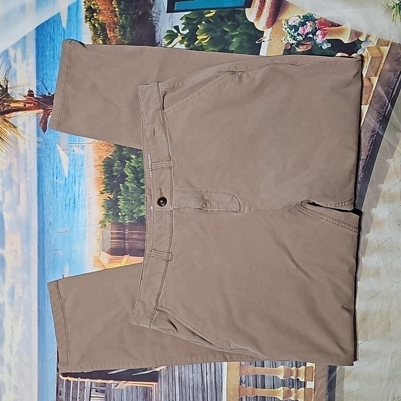 Mugsy Belmonts Chino Khaki Pants 40x32 - Picture 1 of 8